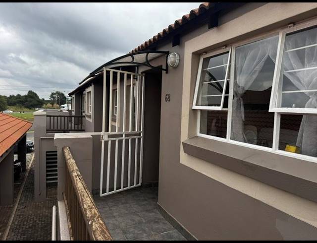 2 BEDROOM APARTMENT FOR SALE IN VAN DYK PARK